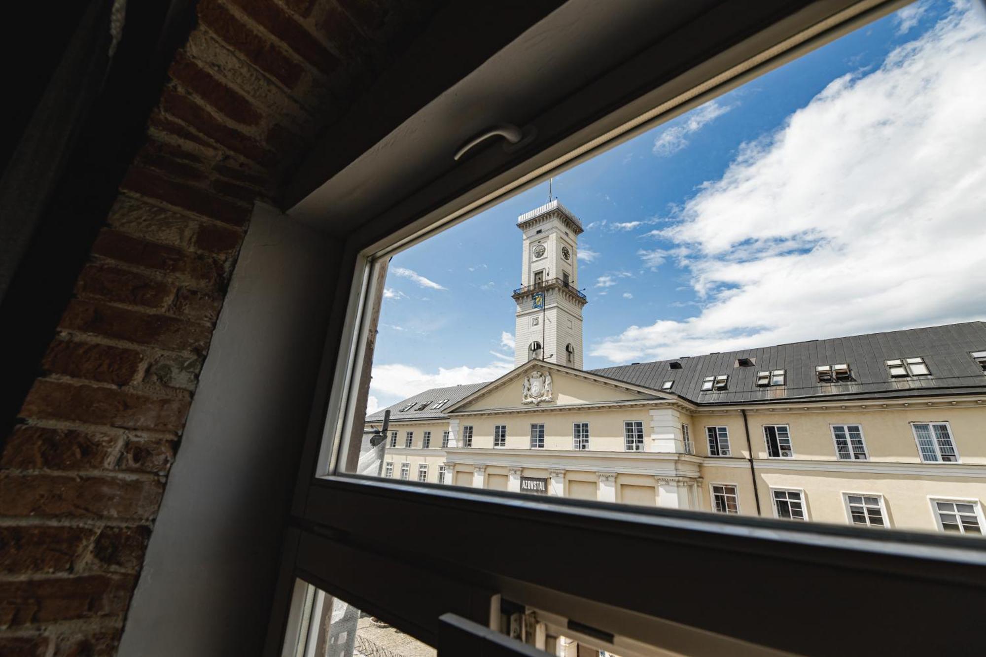 Apartments Justlvivit At The Rynok Square Lviv Exterior foto