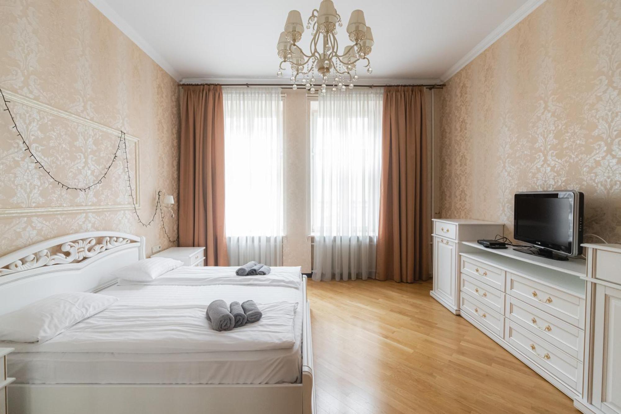 Apartments Justlvivit At The Rynok Square Lviv Exterior foto
